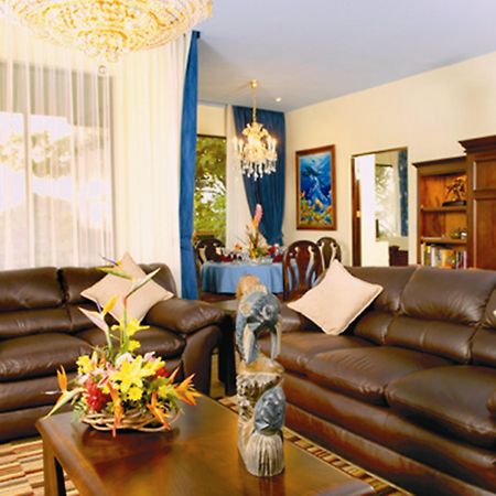 מנואל אנטוניו La Mansion Inn מראה חיצוני תמונה