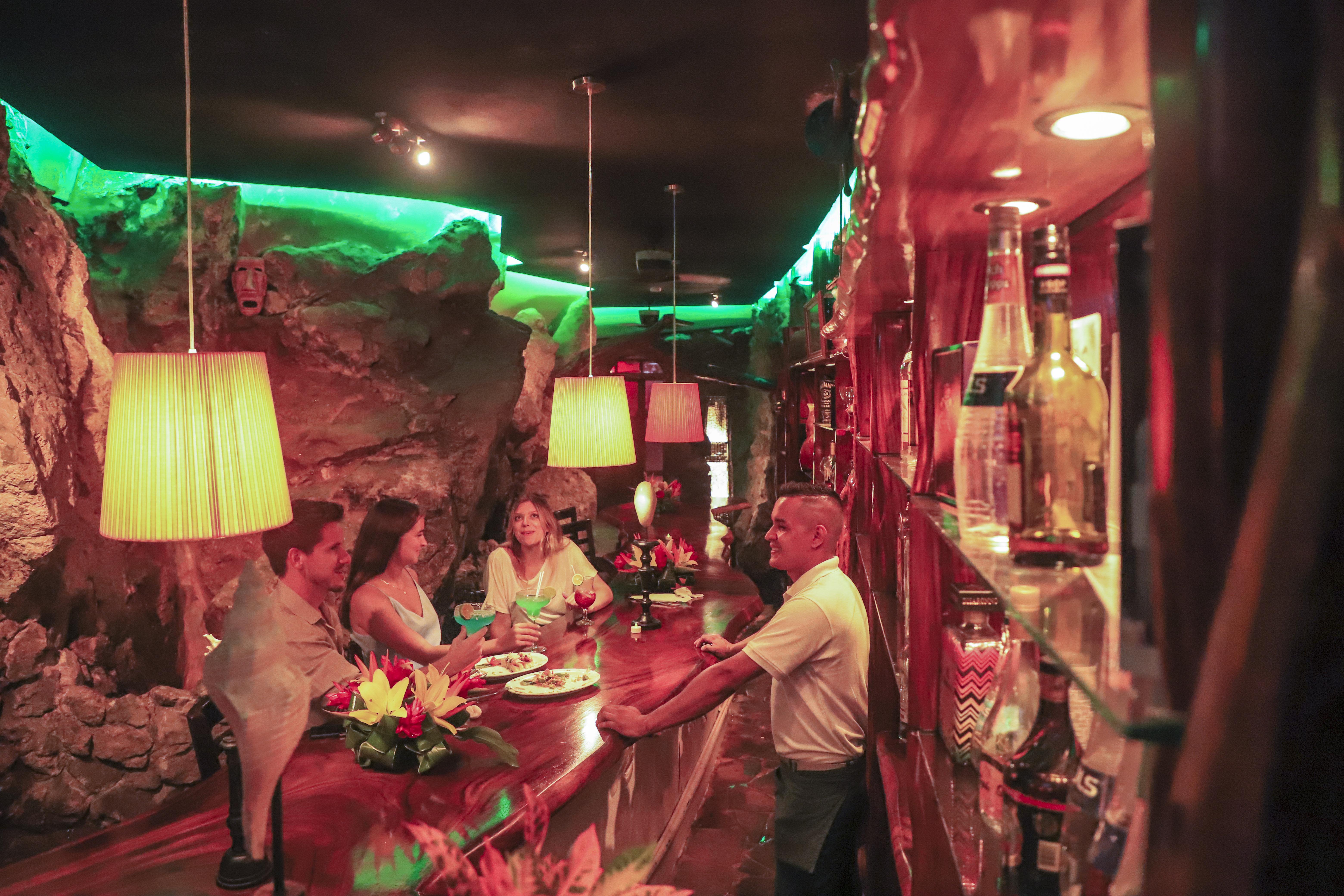 מנואל אנטוניו La Mansion Inn מראה חיצוני תמונה