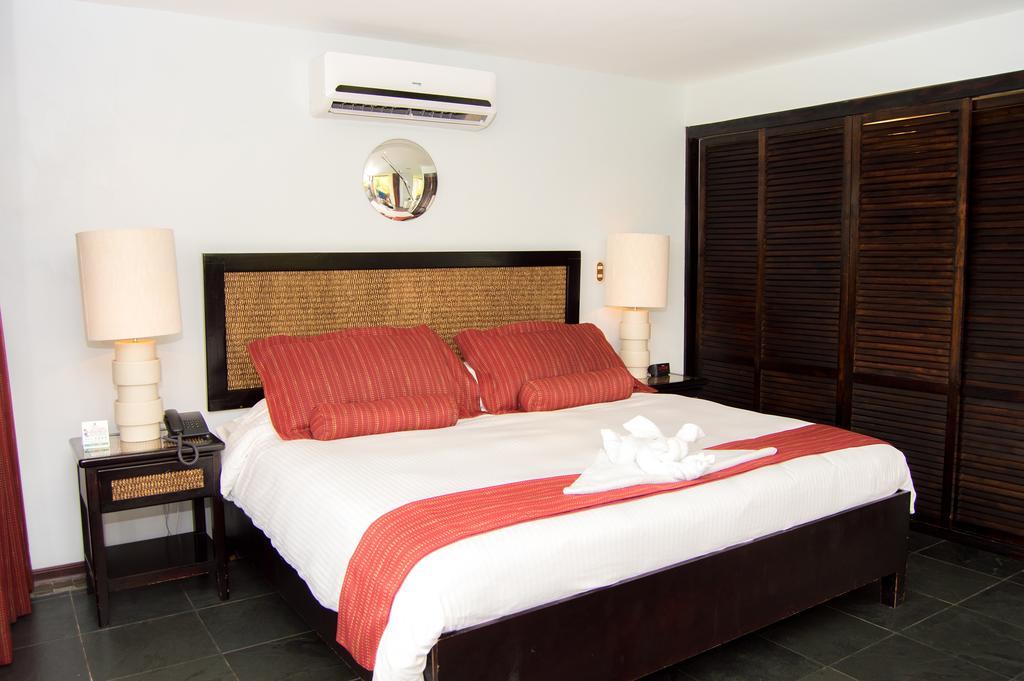 מנואל אנטוניו La Mansion Inn מראה חיצוני תמונה