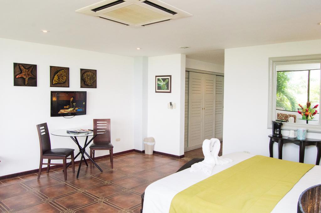 מנואל אנטוניו La Mansion Inn מראה חיצוני תמונה