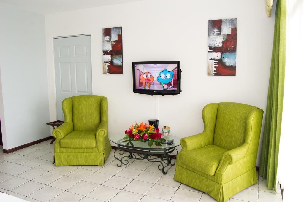 מנואל אנטוניו La Mansion Inn מראה חיצוני תמונה