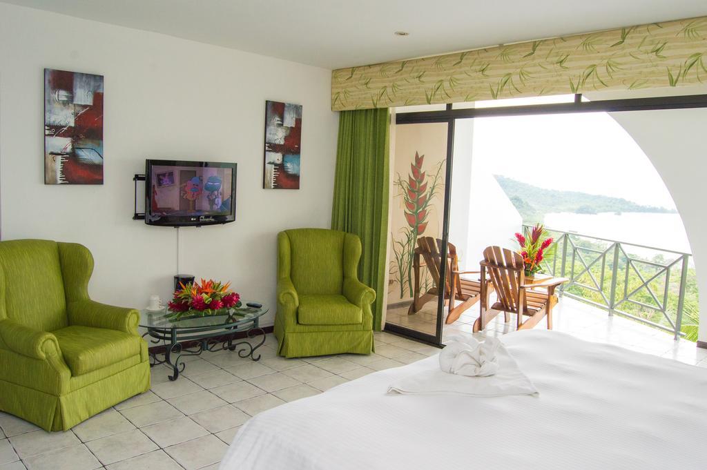 מנואל אנטוניו La Mansion Inn מראה חיצוני תמונה