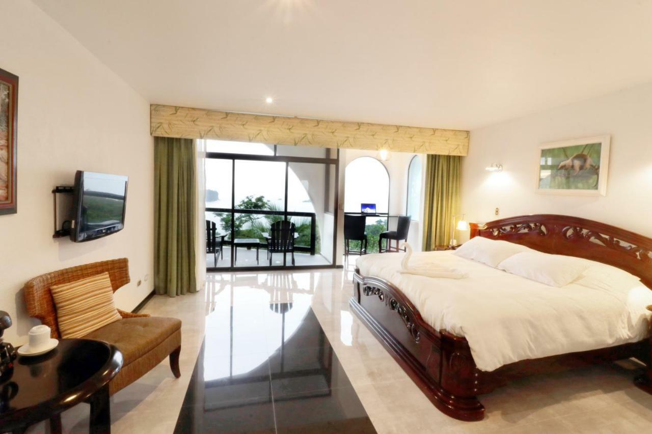 מנואל אנטוניו La Mansion Inn מראה חיצוני תמונה